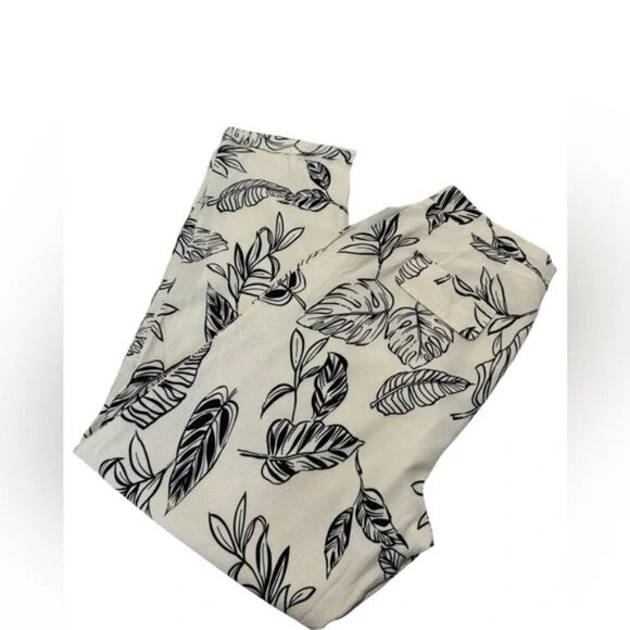 NWT Another Day In Paradise Tropical Print Trouser Pants in Medium Sz - Picture 9 of 9